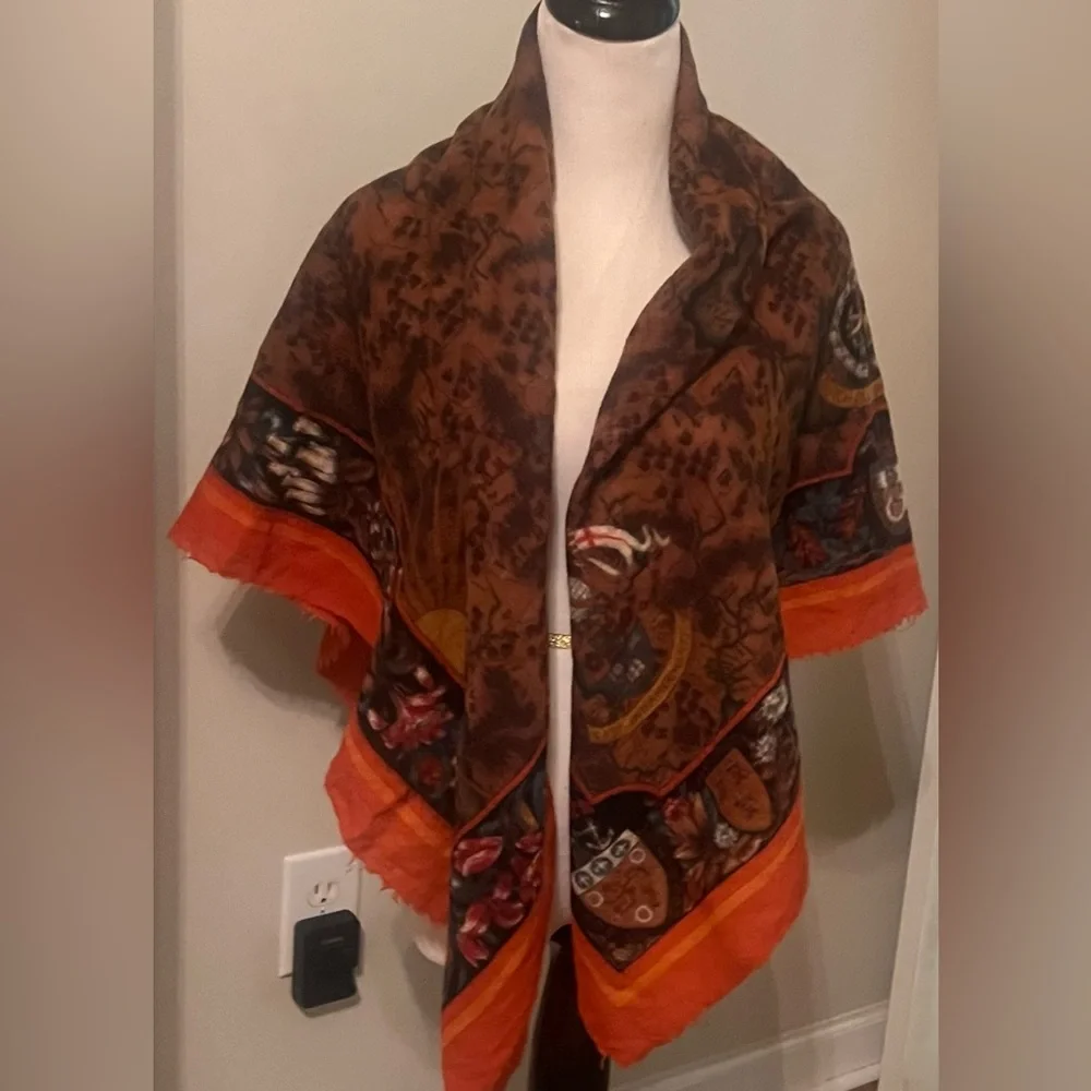 Linda Allard For Ellen Tracy Wool Scarf Rust/Brown/Orange Map Like Design 47x47